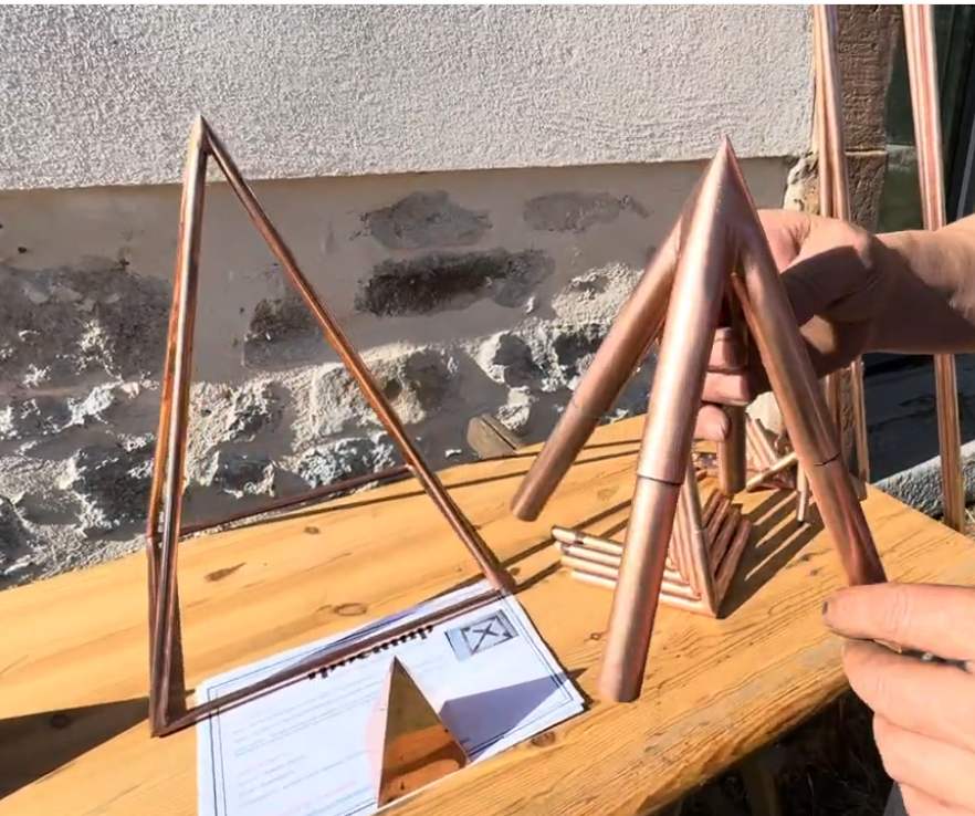 Pyramide Nubienne en cuivre : calcul, nombre d’or et présentation